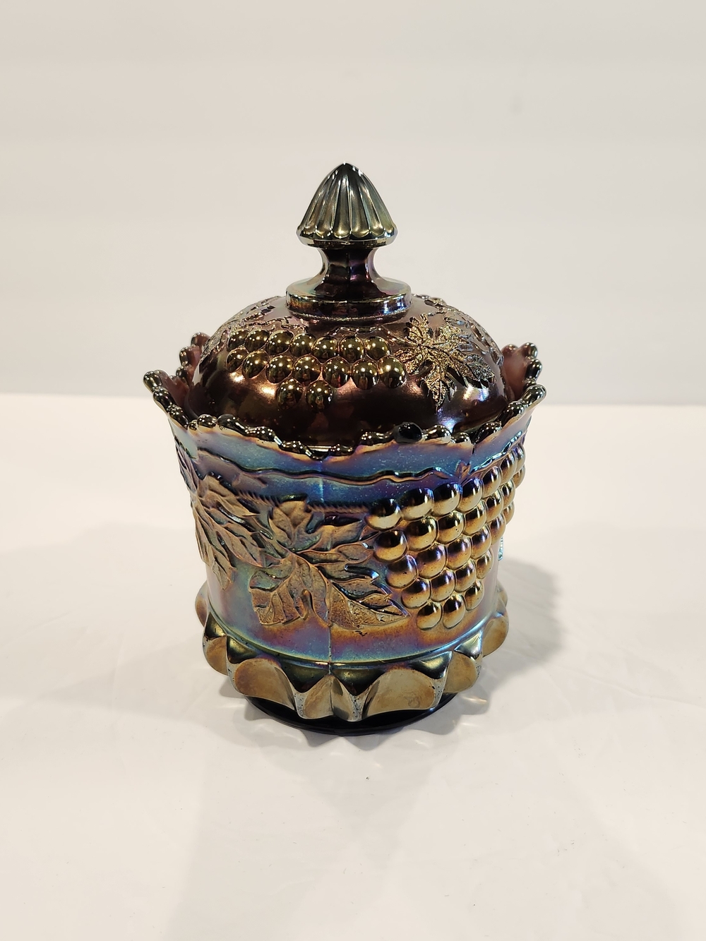 Vintage Northwood Grape And Cable Carnival Glass Amethyst Lidded Bowl